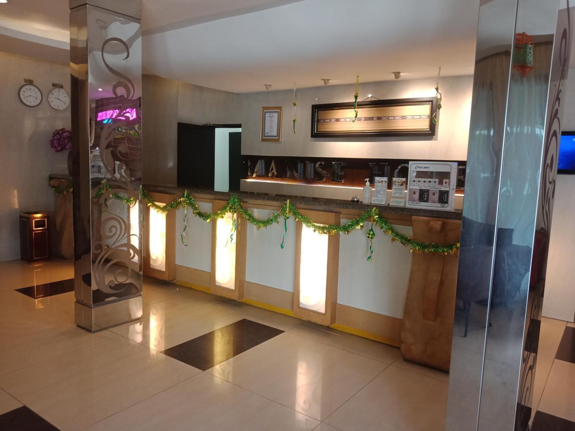 Manise Hotel Ambon Eksteriør billede