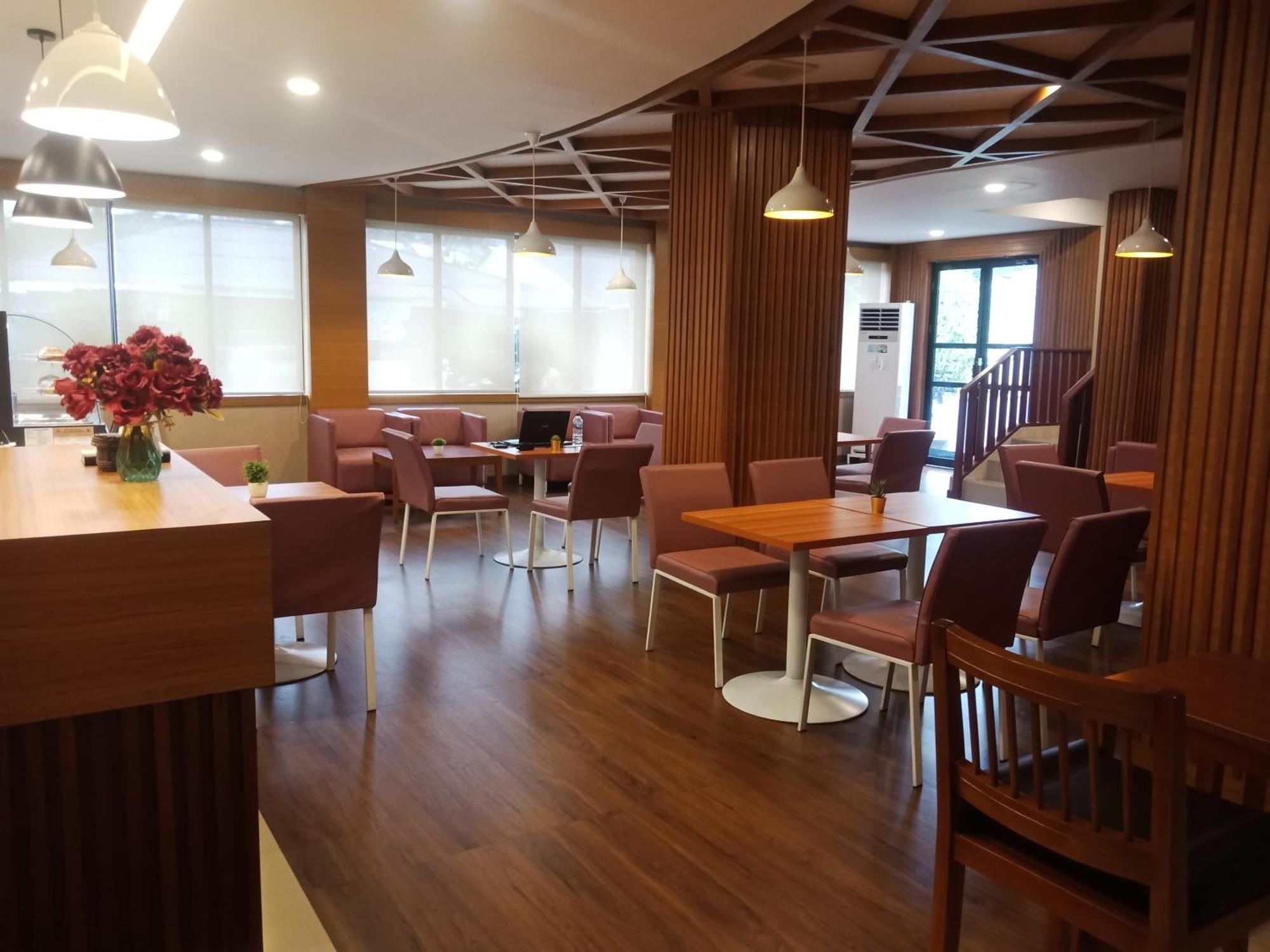 Manise Hotel Ambon Eksteriør billede